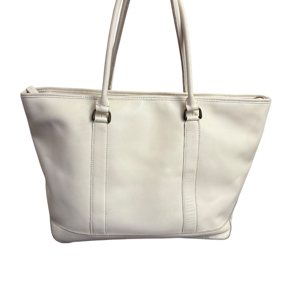 L.L. Bean Handbags - L.L. Bean vintage white leather oversize tote bag